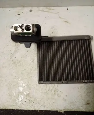 Ford C-MAX II Air conditioning (A/C) radiator (interior) av6n19849ab