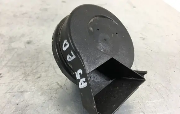 Audi A5 8T 8F Horn signal 8T0951223A