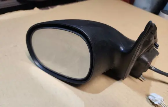 Chrysler Sebring (ST-22 - JR) Front door electric wing mirror 