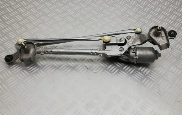 Hyundai Sonata LF Front wiper linkage and motor 98110-C3000