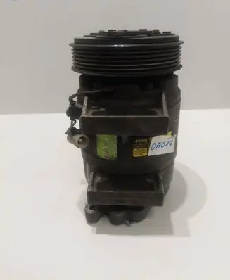 Volvo XC70 Air conditioning (A/C) compressor (pump) P8684287 8684287