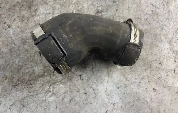 Dodge Caliber Intercooler hose/pipe 04891788aa