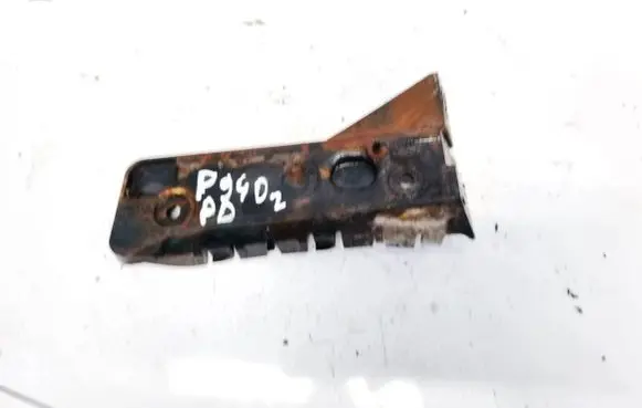 Audi A4 S4 B6 8E 8H Front bumper mounting bracket 8E0807283