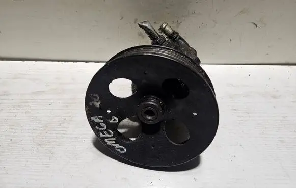 Opel Astra F Power steering pump 90409232 2500056