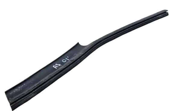 Audi A3 S3 8L Front door rubber seal