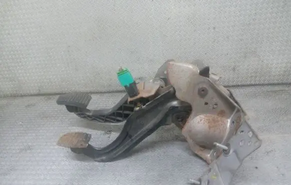 Citroen C2 Pedal assembly 