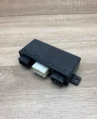 BMW 5 E39 Door control unit/module 6904245 6904255