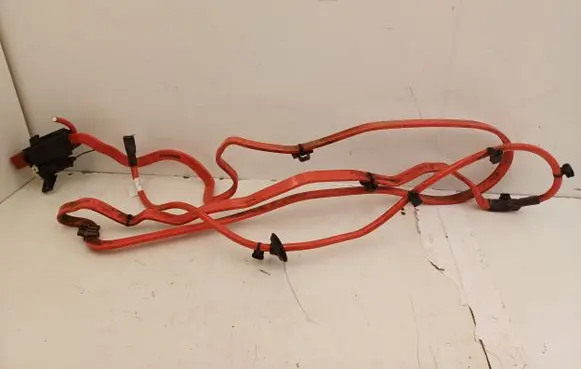 Audi TT TTS RS Mk3 8S Positive cable (battery) 8S0971227B