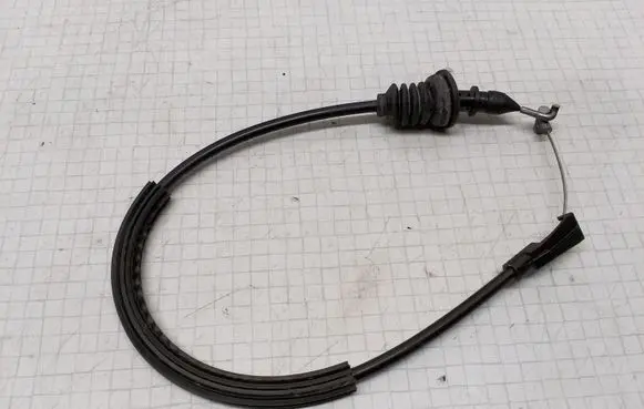 Skoda Octavia Mk2 (1Z) Front door cable line 1Z0837085