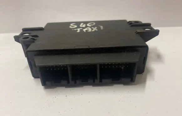 Volvo S40 Parking PDC control unit/module 8673137 601889
