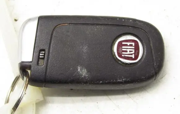 Fiat 500X Ignition key/card 