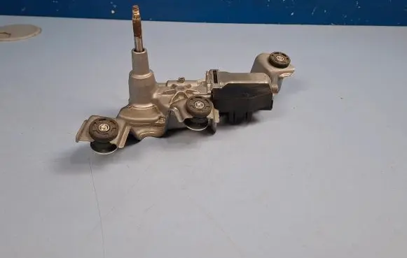Toyota Auris E180 Rear window wiper motor 8513002050 2596002501