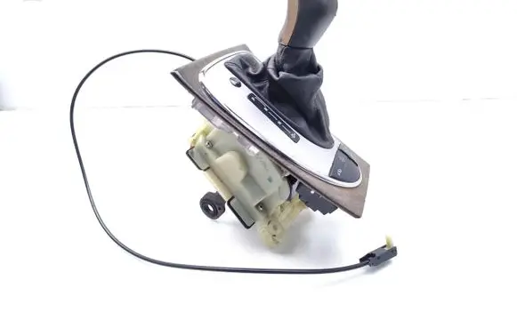 Mercedes-Benz E W211 Gear selector A2112670724