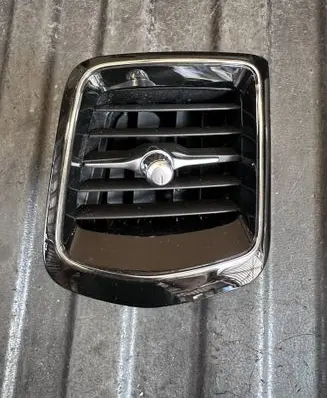 Volvo V60 Dashboard side air vent grill/cover trim 31477875 31477272