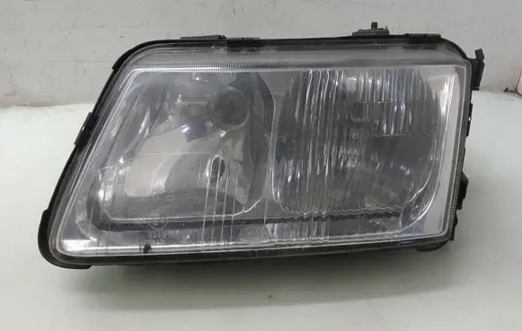 Audi A3 S3 8L Headlight/headlamp E49345