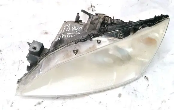 Ford Mondeo Mk III Headlight/headlamp 1S7113006CJ 1S71-13006-CJ