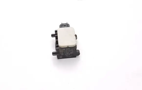 Mercedes-Benz GL X164 Airbag deployment crash/impact sensor A0038202926 100306 402461