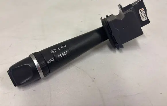 Volvo S60 Indicator stalk 30798526 06W51D