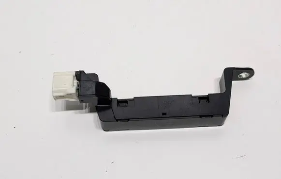 Toyota Avensis T270 Keyless (KESSY) go control unit/module 8999730070