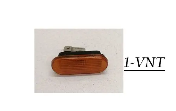 Front fender indicator light