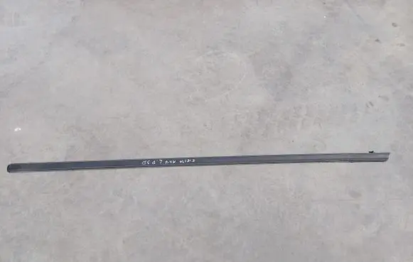 Ford Fiesta Front door trim (molding)