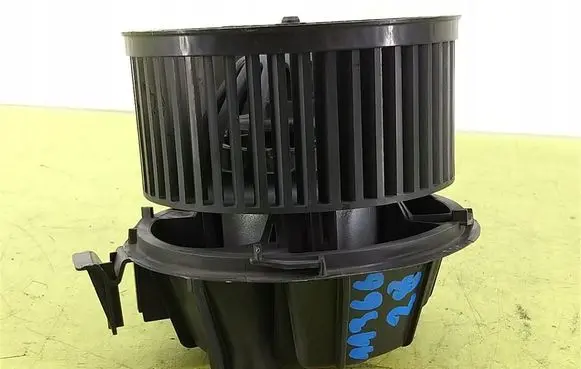 Renault Modus Heater fan/blower N101035Q