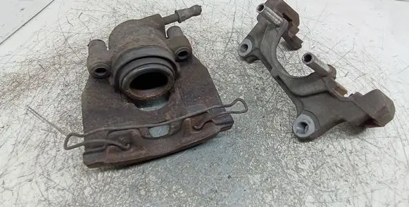Audi A4 S4 B8 8K Front brake caliper 755