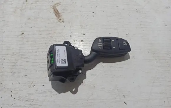 BMW 5 E60 E61 Wiper control stalk 6924107 0120611009