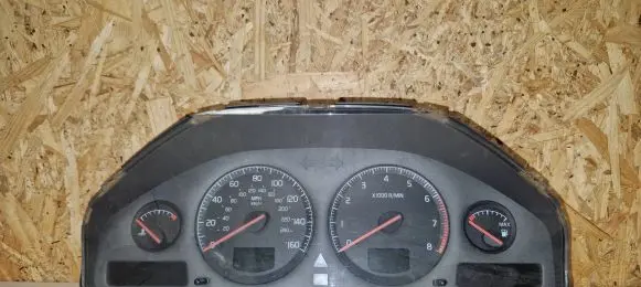 Volvo S80 Speedometer (instrument cluster) 9499670
