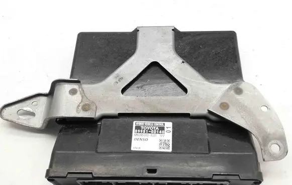 Toyota Yaris Other devices 899810D140