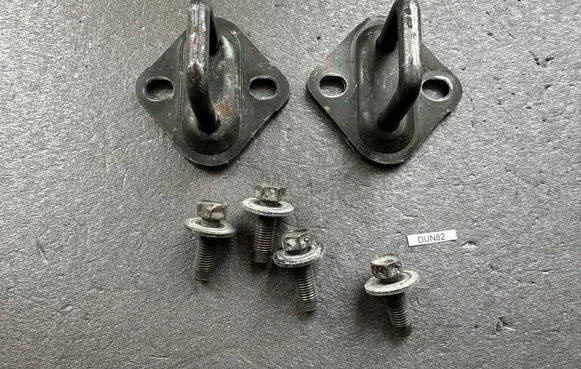 Nissan Patrol Y61 Seat back rest lock catch 88342VB000 081570252F