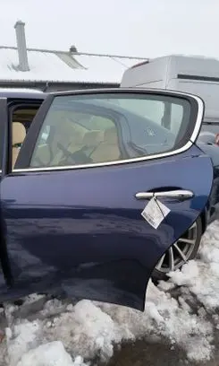 Maserati Quattroporte Rear door