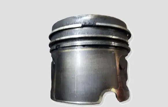 BMW 1 E81 E87 Piston N47D20C