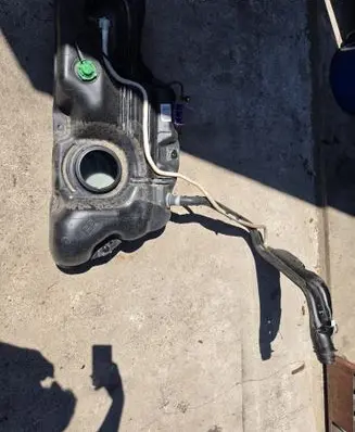 Peugeot 208 II Fuel tank 9835063280 0760093 135063280