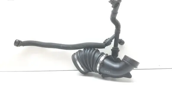 BMW X6 M Intercooler hose/pipe 7589653 13717589653