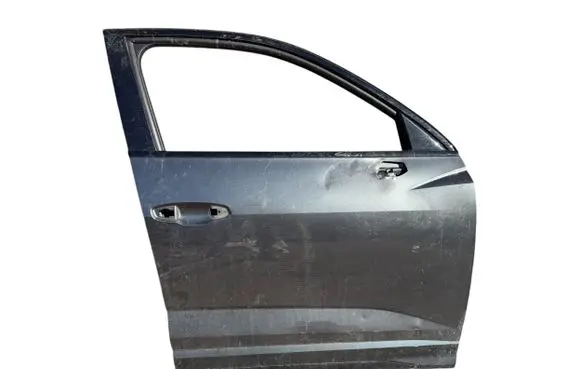 Audi Q3 F3 Front door