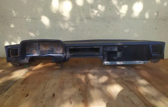 Jaguar XJ X40 Dashboard 53070010A