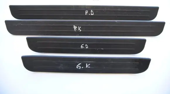 Volvo V40 sill trim set (inner) EG21687F0 EG21687G0
