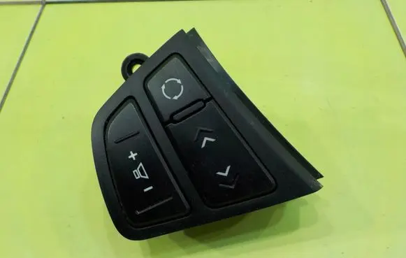 Hyundai i30 Other switches/knobs/shifts 14AB9