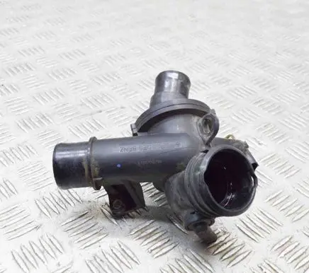 Mercedes-Benz E W212 Thermostat A6512001715