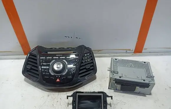 Ford Ecosport Radio/CD/DVD/GPS head unit F1E918C815HK F1BT18B955GA