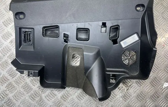 BMW 5 GT F07 Dashboard lower bottom trim panel 10822910 9142653