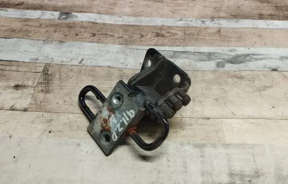 Audi A6 S6 C6 4F Rear door lower hinge