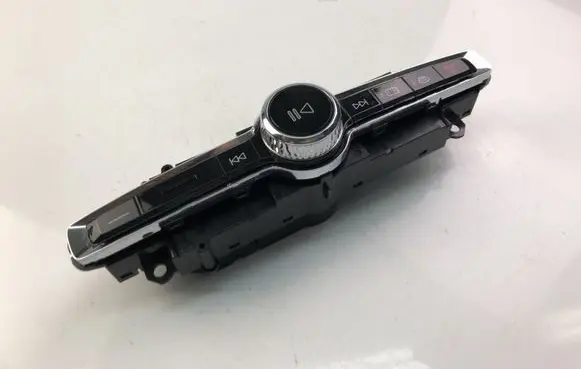 Volvo S90, V90 Climate control unit P31398845