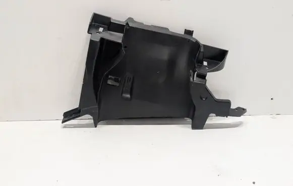 Audi A5 Intercooler air guide/duct channel 8B3121764A