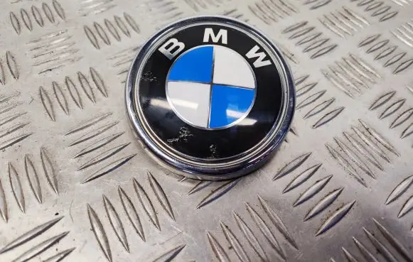 BMW X5 F15 Manufacturer badge logo/emblem 7294465