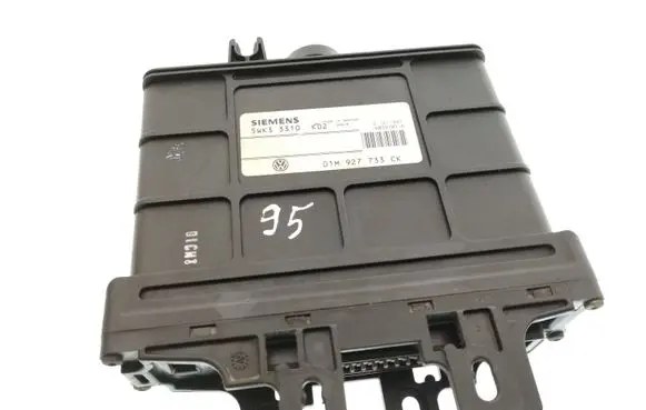 Volkswagen Golf IV Gearbox control unit/module 01M927733CK 5WK33310