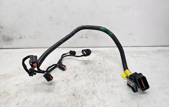 KIA Sportage Fuel injector wires 35341-2B380 9162090008 1902180076