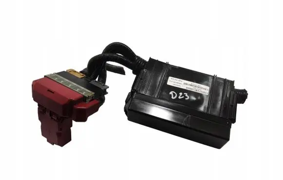 Nissan Navara D23 Battery relay fuse 24012-5JU4B