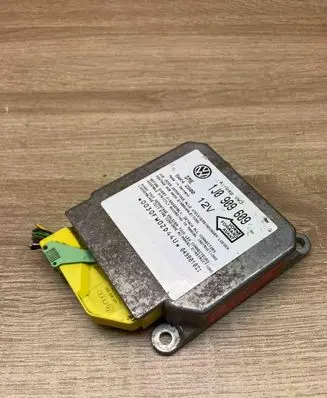 Volkswagen Golf IV Airbag control unit/module 1J0909609 5WK42800 USEDWITHPLUG